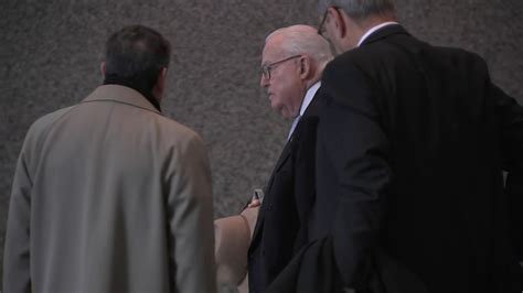 Ed Burke trial judge denies mistrial request after witness statement on corruption
